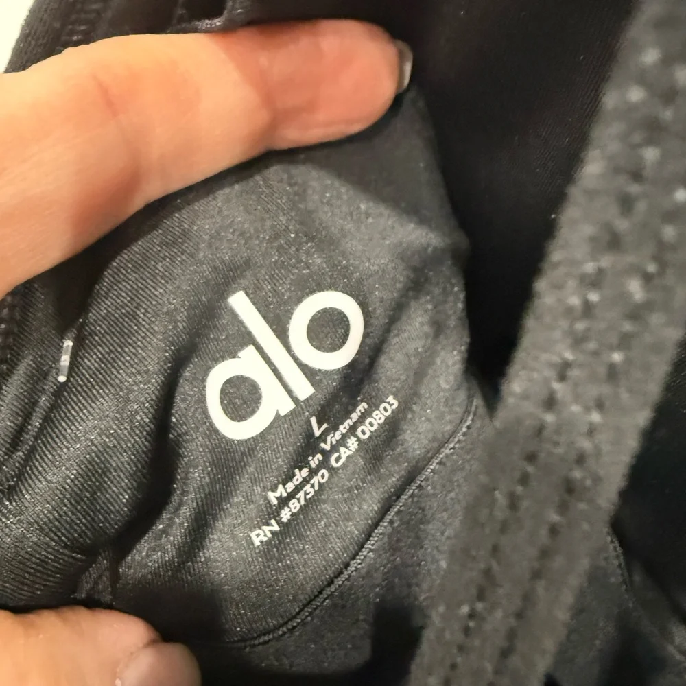 Alosoft NEW Suns Out Onesie$128 Size:  L ALO Yoga
